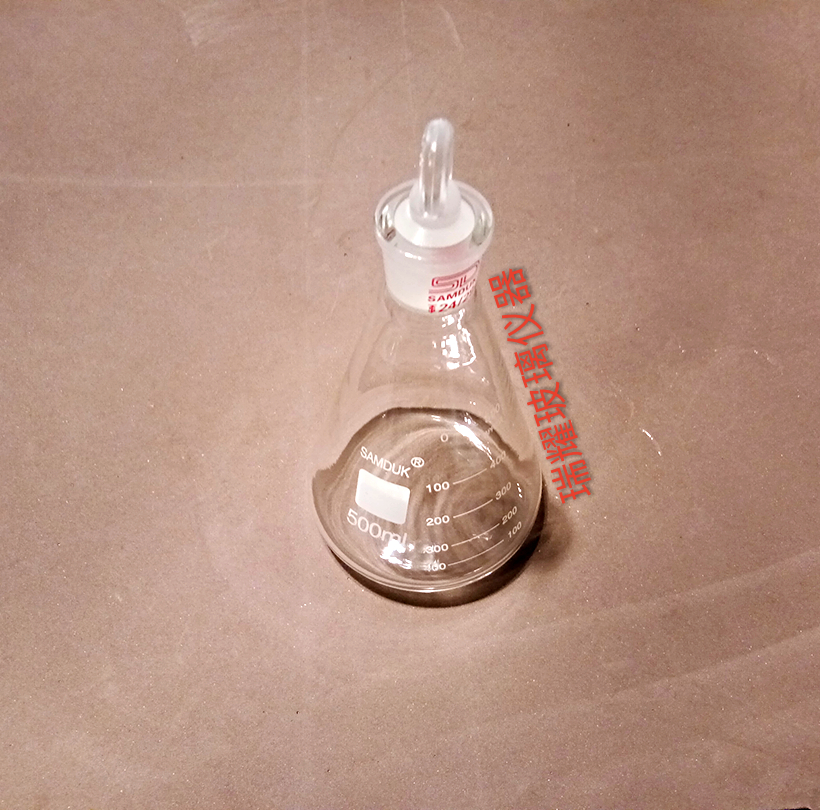        具塞三角瓶500ml(加厚)